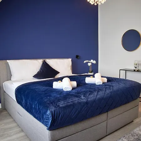 Schlossberg Residences - Xxl-Design-Apartment Mit Schlossblick Fuer Bis Zu 12 Personen Schwetzingen Exterior photo