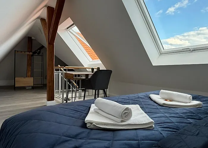 Schlossberg Residences - Xxl-Design-Apartment Mit Schlossblick Fuer Bis Zu 12 Personen